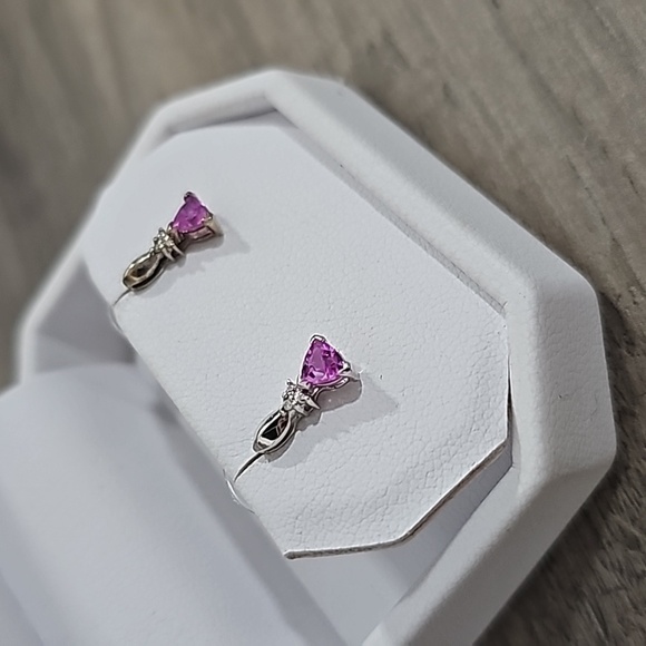 Fred Meyer Jewlers Pink Earrings - Picture 1 of 13